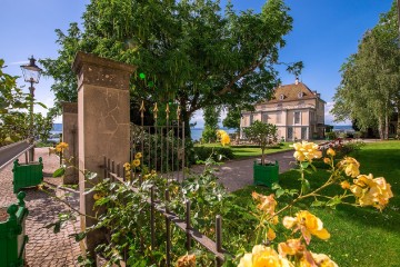 Schloss Arenenberg in Frühlingspracht