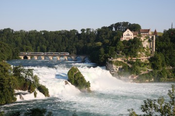 Zum Rheinfall bei Schaffhausen