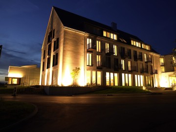 Hotel St. Elisabeth bei Nacht