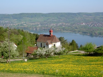 Blick auf die Wallfahrtskirche Klingenzell