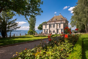 Schloss Arenenberg, Außenansicht