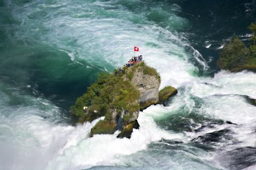 Atemberaubendes Ausflugsziel: Der Rheinfall bei Schaffhausen