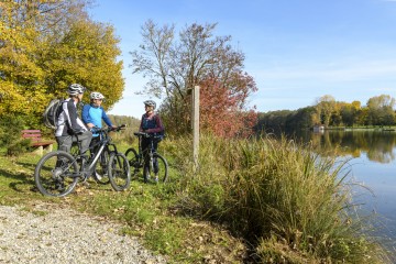 Zeit für Radtouren an goldenen Herbsttagen