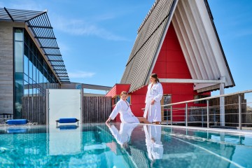 Außenbereich der Adelindis Therme Bad Buchau
