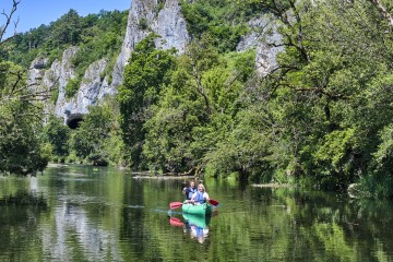 Kanu fahren auf der Donau bei Gutenstein