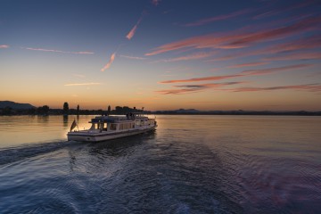 Genussvoll über den Bodensee schippern