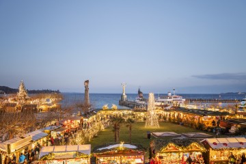 Lichterreigen bei den Adventsmärkten am See