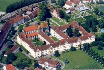 Kloster und Schloss Salem aus der Luft