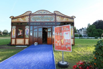 Spiegelzelt im Seeburgpark