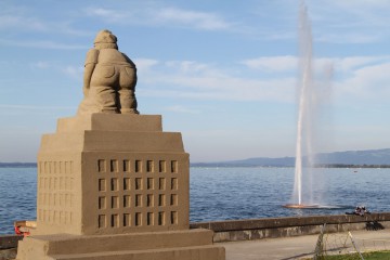 Die vergänglichen Kunstwerke entstehen vom 13. bis 20. August 2016 auf der Rorschacher Arionwiese am Seeufer