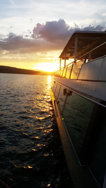 Mit der MS Seestern dem Sonnenuntergang entgegen