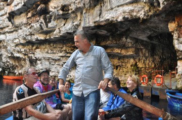 Die Tropfsteinhöhle Melissani